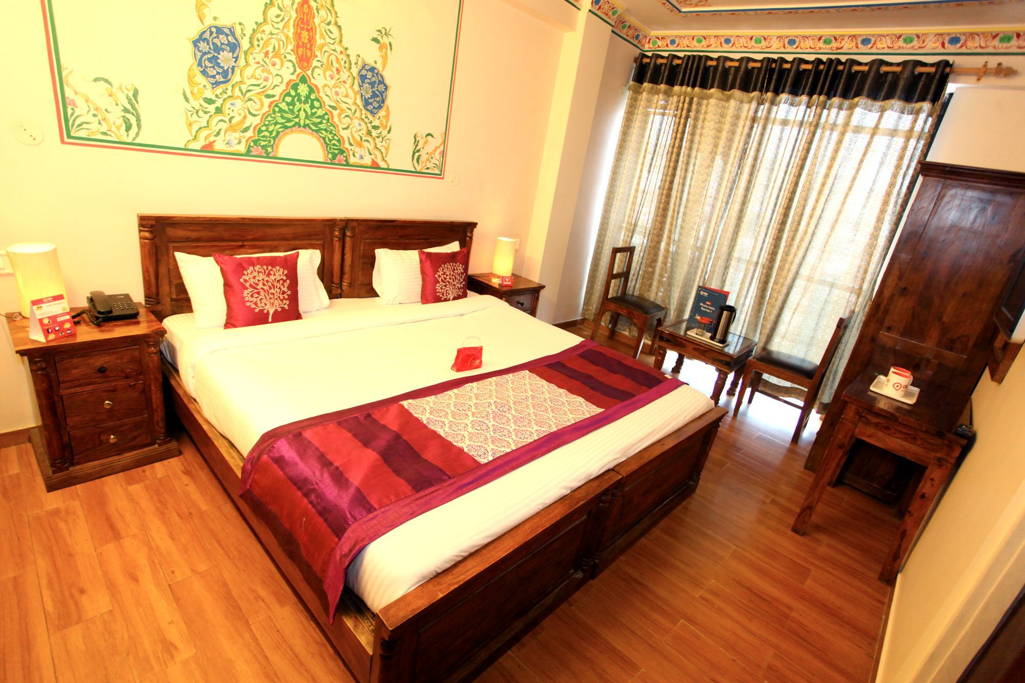 Oyo 2105 Hotel Royal Sheraton Dzsaipur Kültér fotó